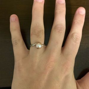 Pink pearl ring size 7